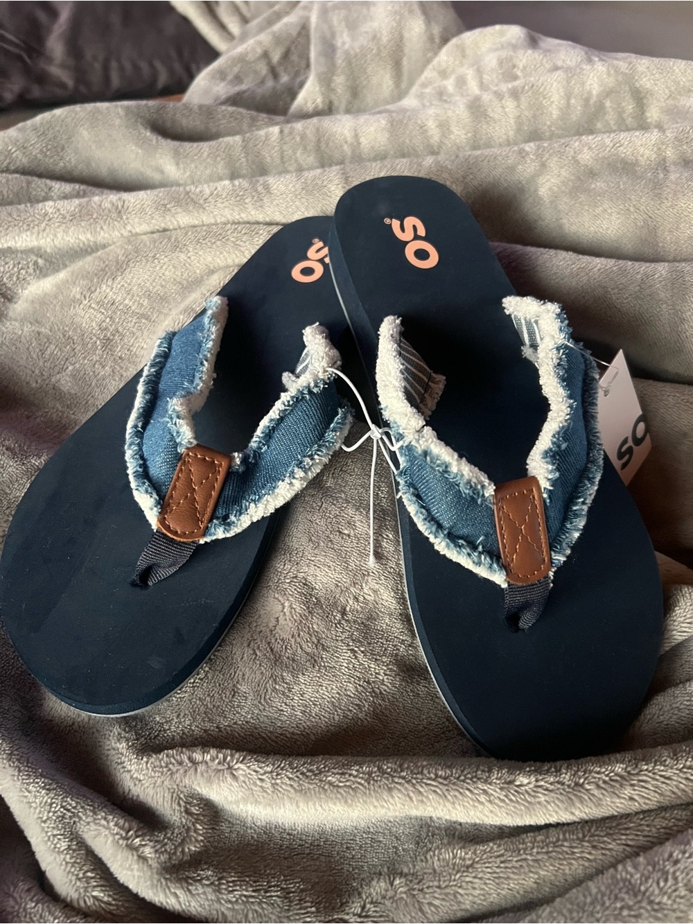 So Bloomfield Jean Fringe Slip On Women’s Size 8 Sandals, new with tag